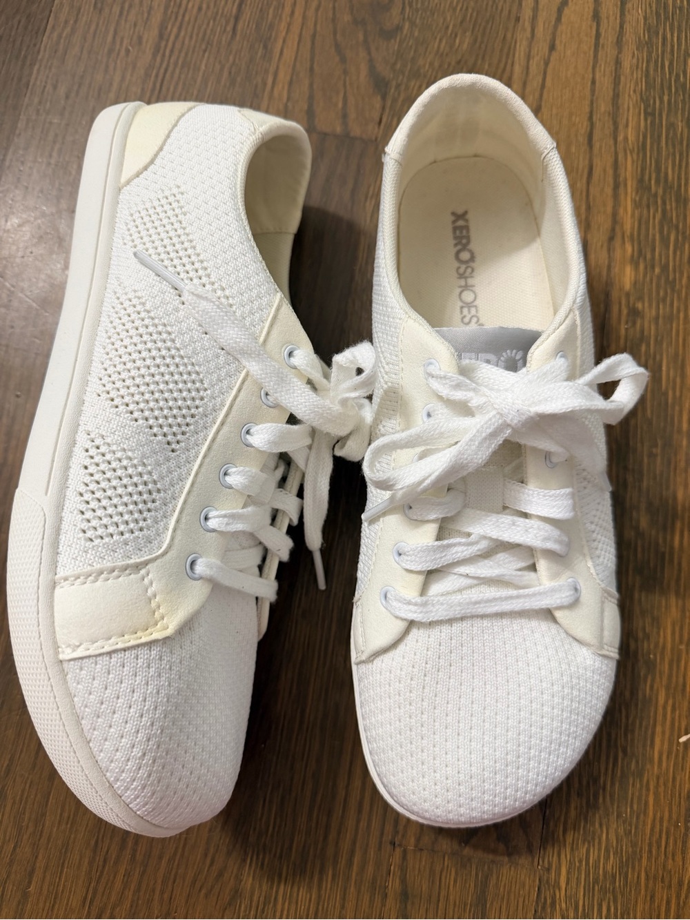 Xero Shoes Women’s DILLON White Knit Lace-Up Sneakers Size 9.5